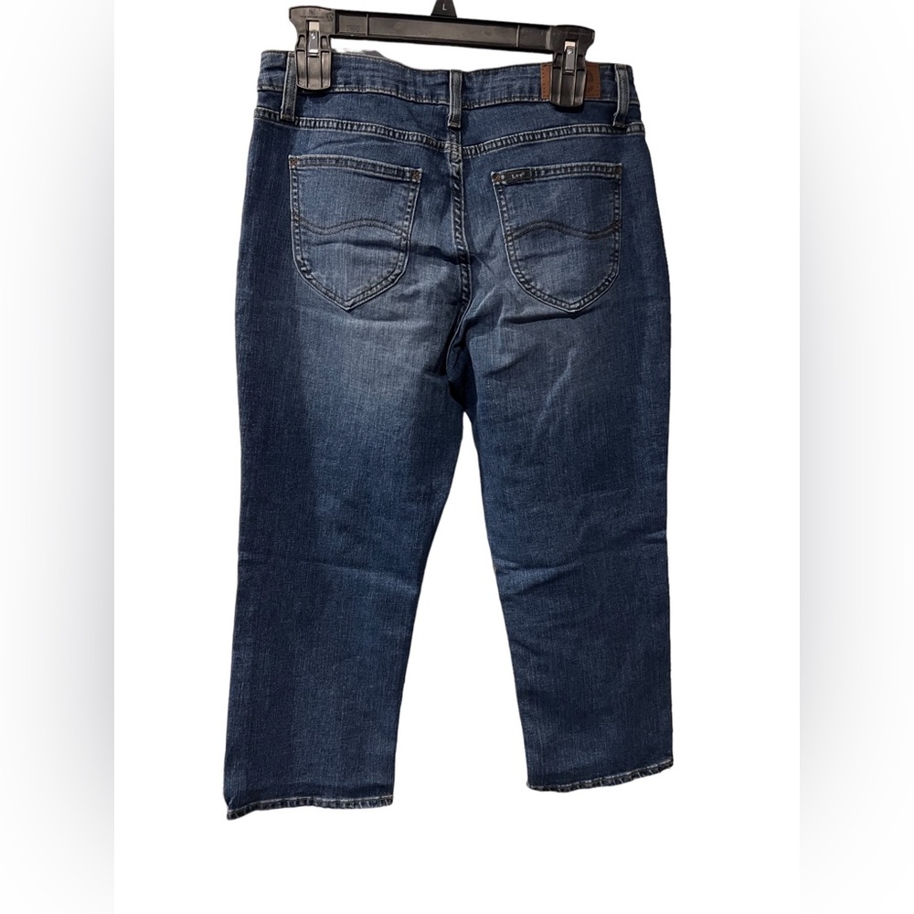NEW Lee Mid Rise Capris - Picture 3 of 3